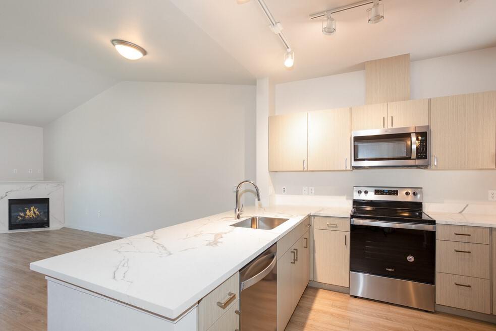 Wilsonville Summit Apartments is a similar property to Sundial Apartments located in Wilsonville